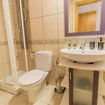 Penthouse Pyrinees , Terrace , Parking & Storage Apartment
