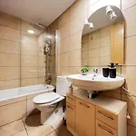 Penthouse Pyrinees , Terrace , Parking & Storage Sabinanigo