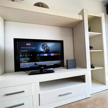 Daire Penthouse Pyrinees , Terrace , Parking & Storage *