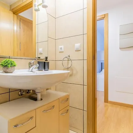 Apartment Penthouse Pyrinees , Terrace , Parking & Storage Sabinanigo